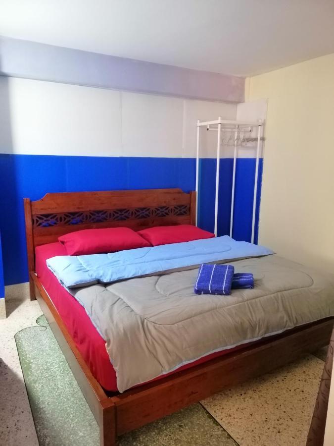 Banphe​ Hostel Luaran gambar
