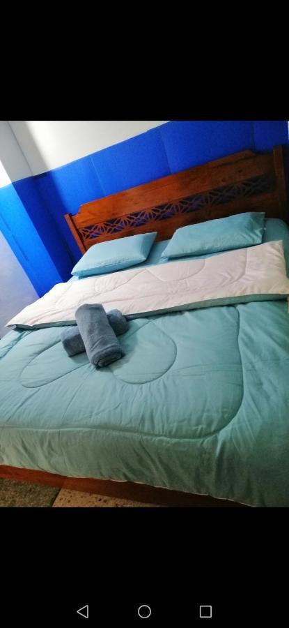 Banphe​ Hostel Luaran gambar
