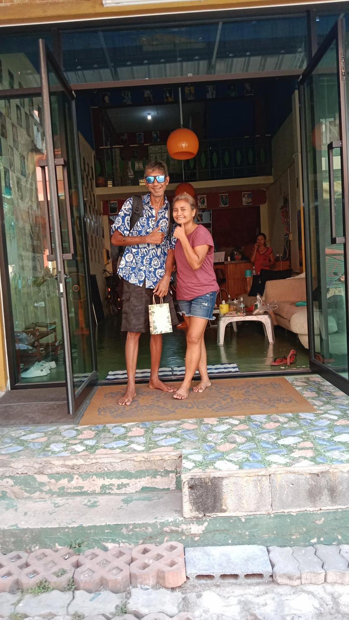 Banphe​ Hostel Luaran gambar